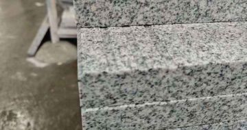 信阳芝麻白楼梯踏步