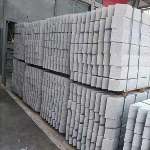 信阳芝麻白树围石 树池