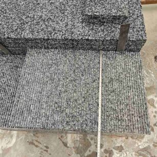 信阳芝麻黑拉丝面